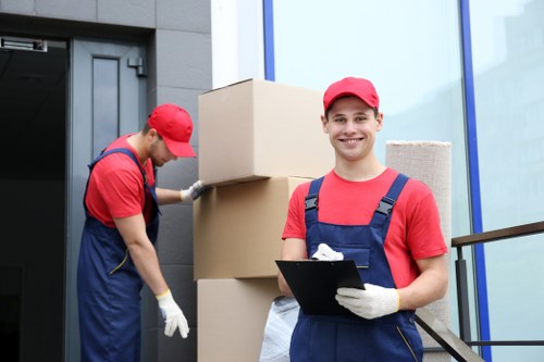 Complaint investigation notes for a moving service